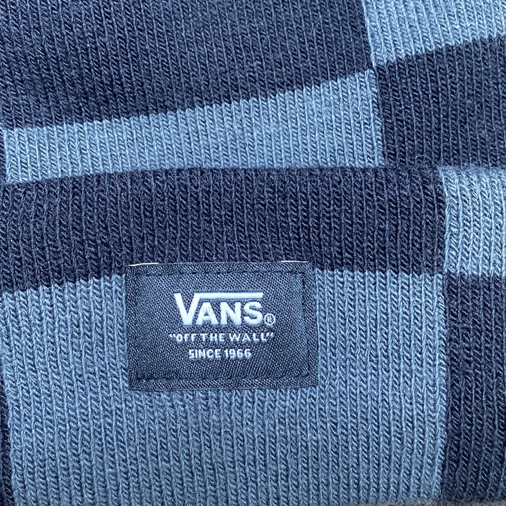 VANS BEANIE BRAND 🔥 NEW - Picture 2 of 5